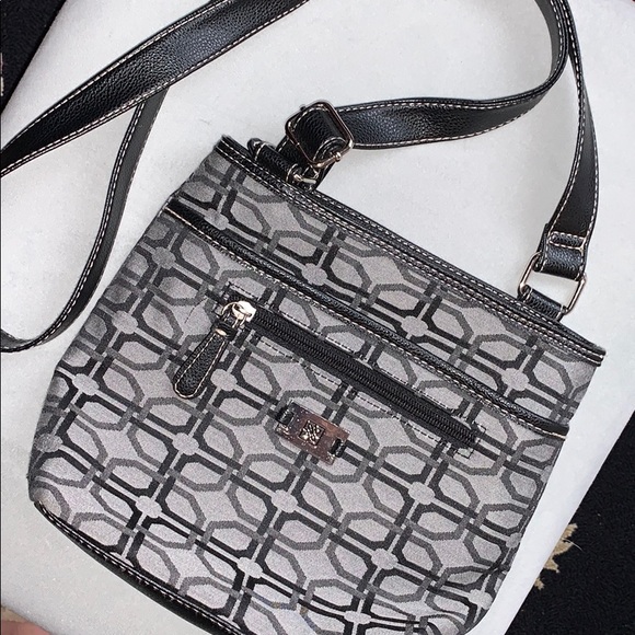 Black & Gray Patterned Crossbody - Picture 4 of 14